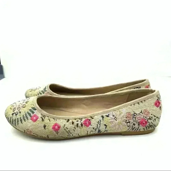 Mix no 6 flats 7 37.5 Dallilah floral embroidered - Picture 5 of 14
